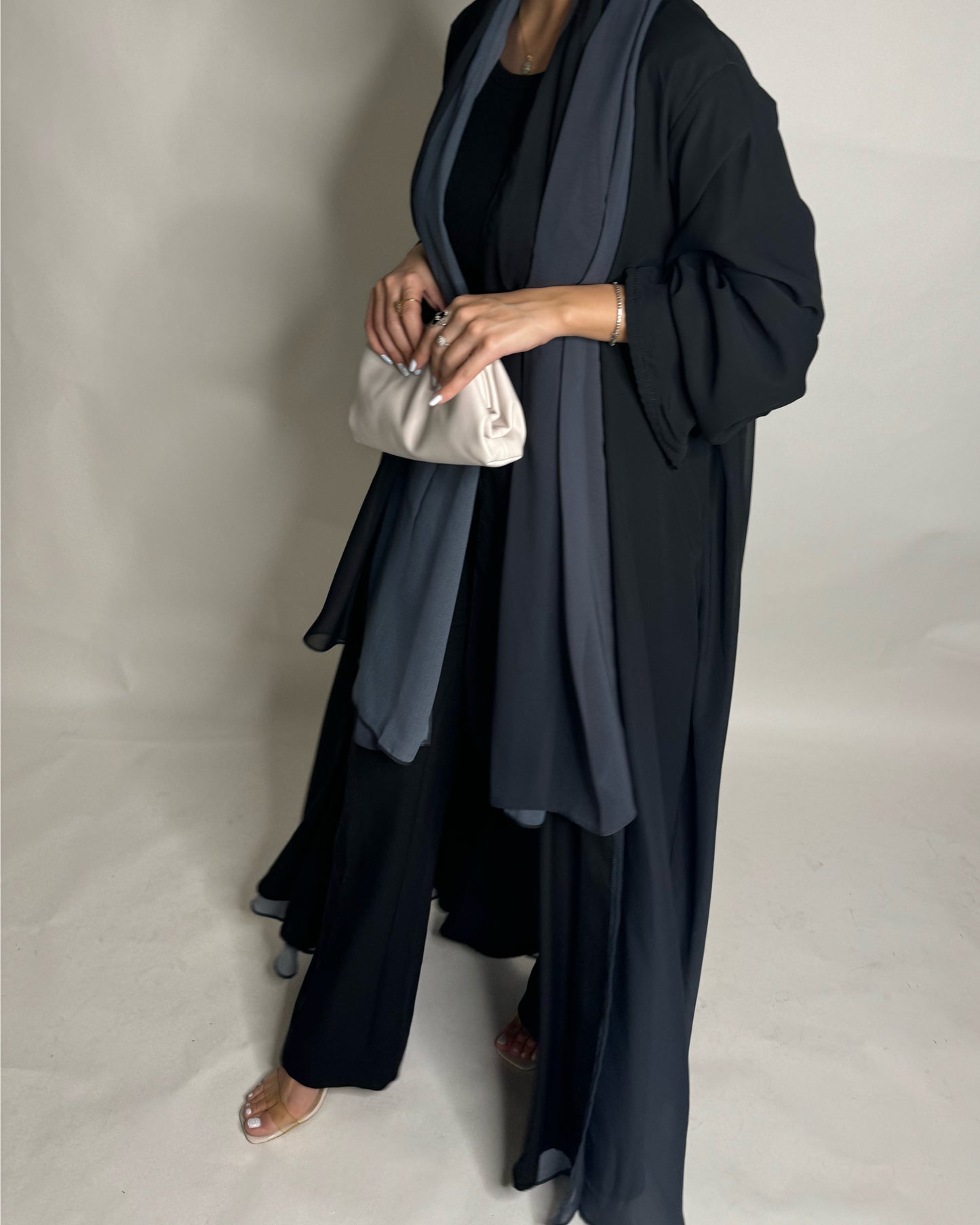 A181 - Black Gray Ombre Flowy Abaya