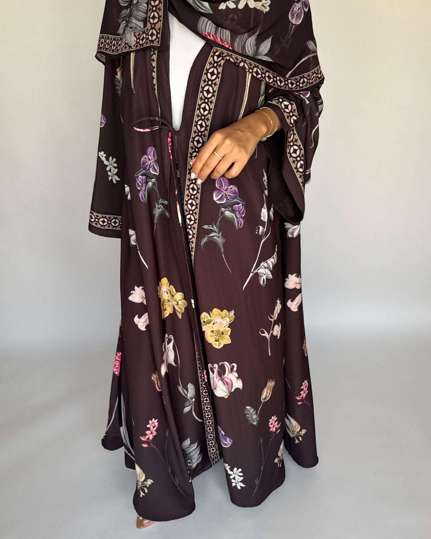 A441 - Brown A-Cut Flower Summery Daily Abaya