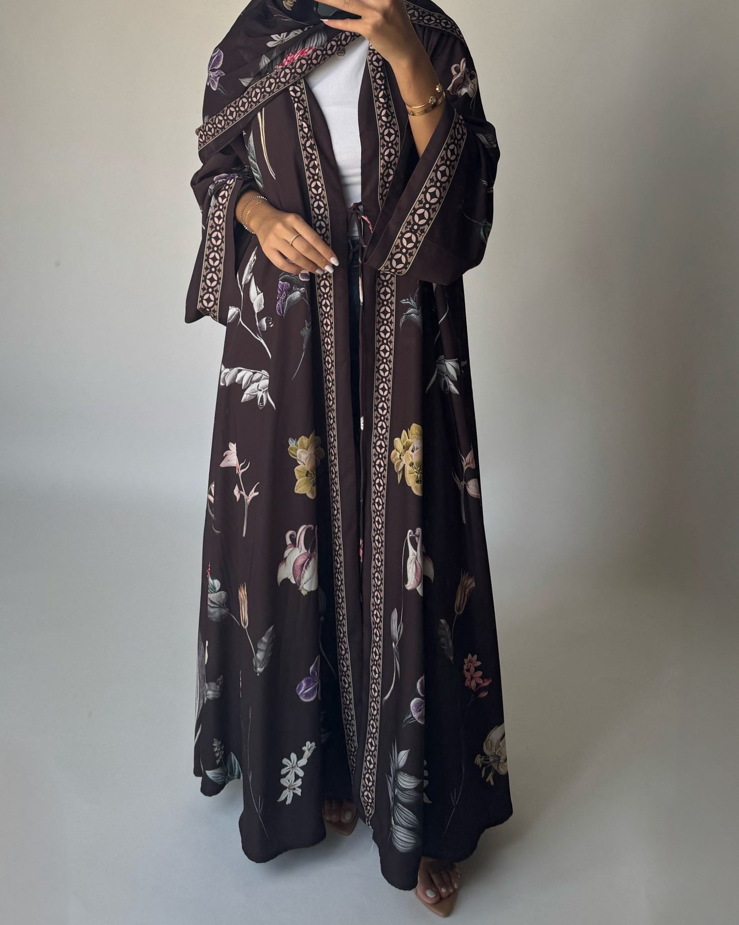 A441 - Brown A-Cut Flower Summery Daily Abaya