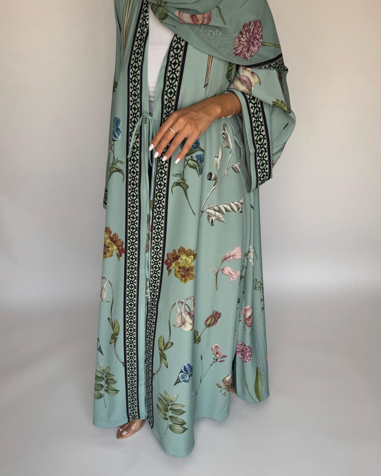 A439 - Green A-Cut Flower Summery Daily Abaya
