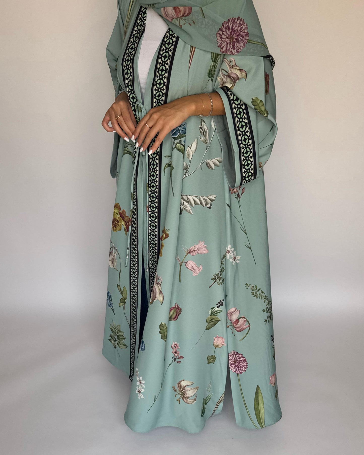 A439 - Green A-Cut Flower Summery Daily Abaya