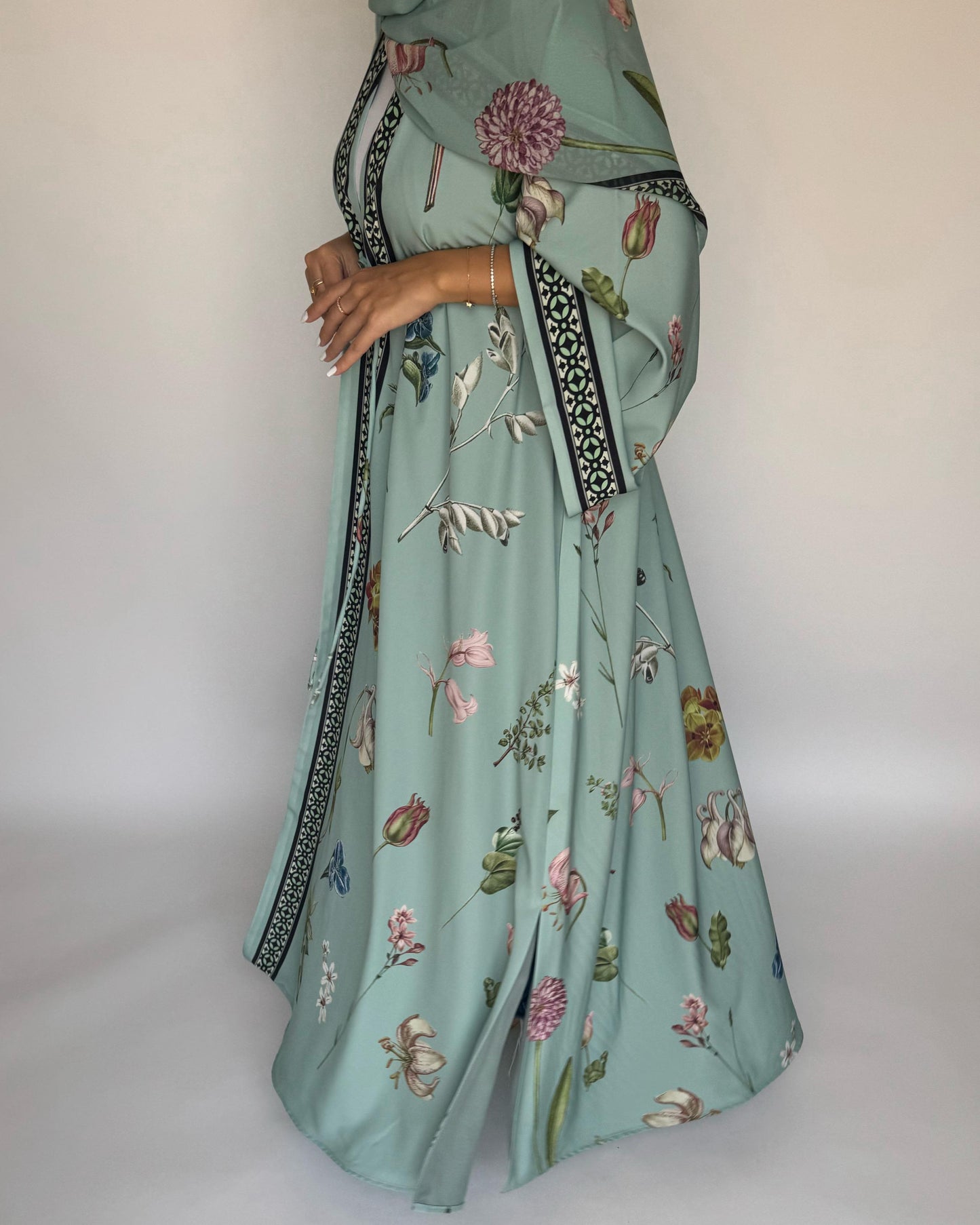 A439 - Green A-Cut Flower Summery Daily Abaya