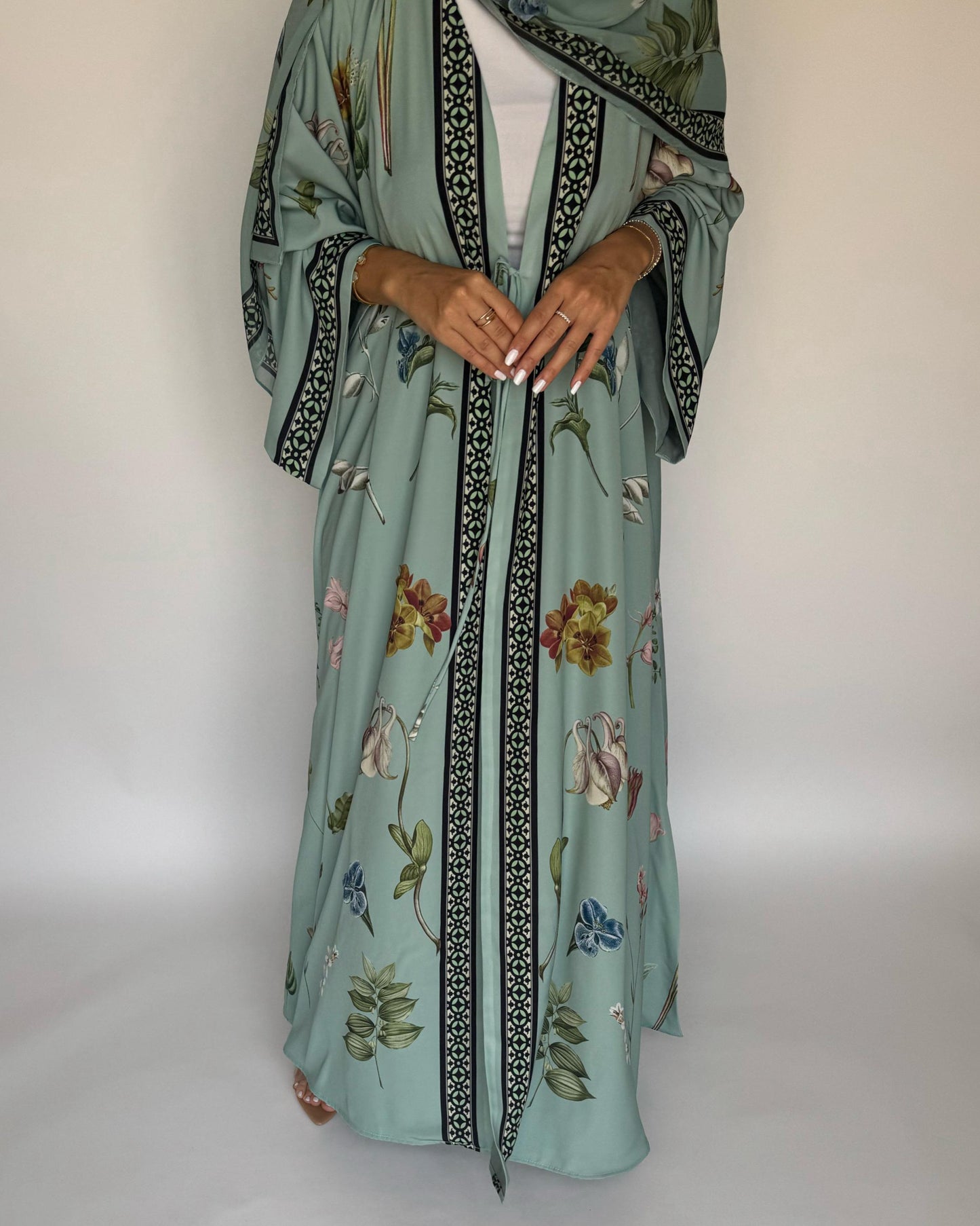 A439 - Green A-Cut Flower Summery Daily Abaya