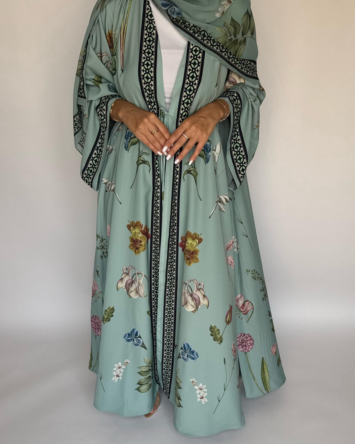 A439 - Green A-Cut Flower Summery Daily Abaya