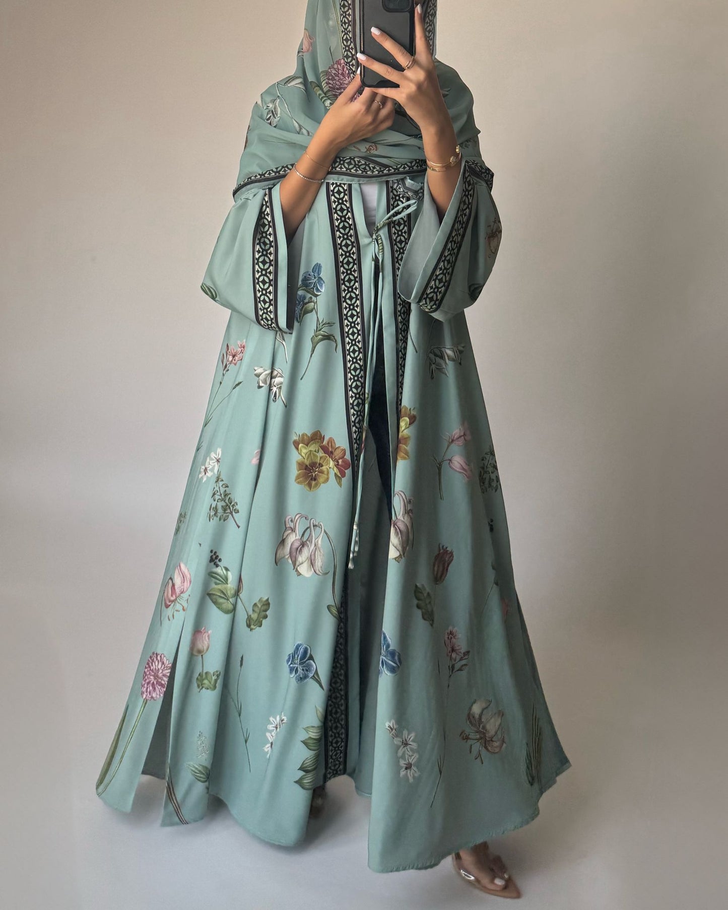 A439 - Green A-Cut Flower Summery Daily Abaya