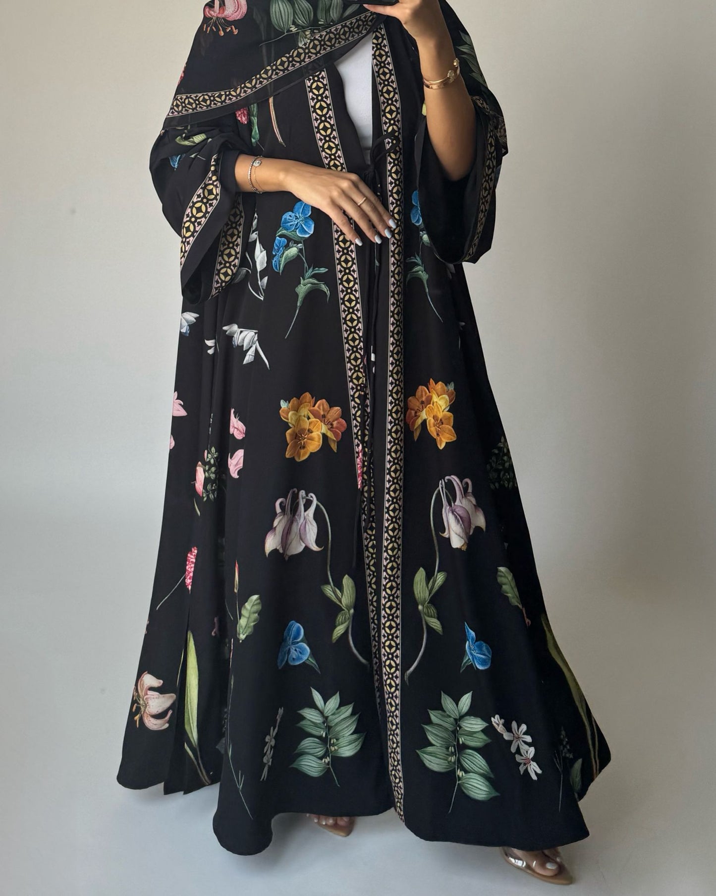 A446 - Black A-Cut Flower Summery Daily Abaya