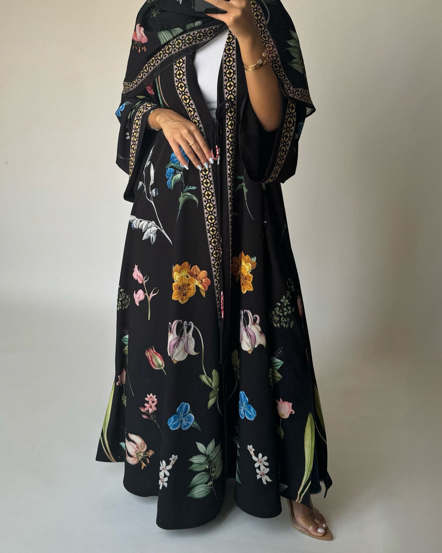 A446 - Black A-Cut Flower Summery Daily Abaya