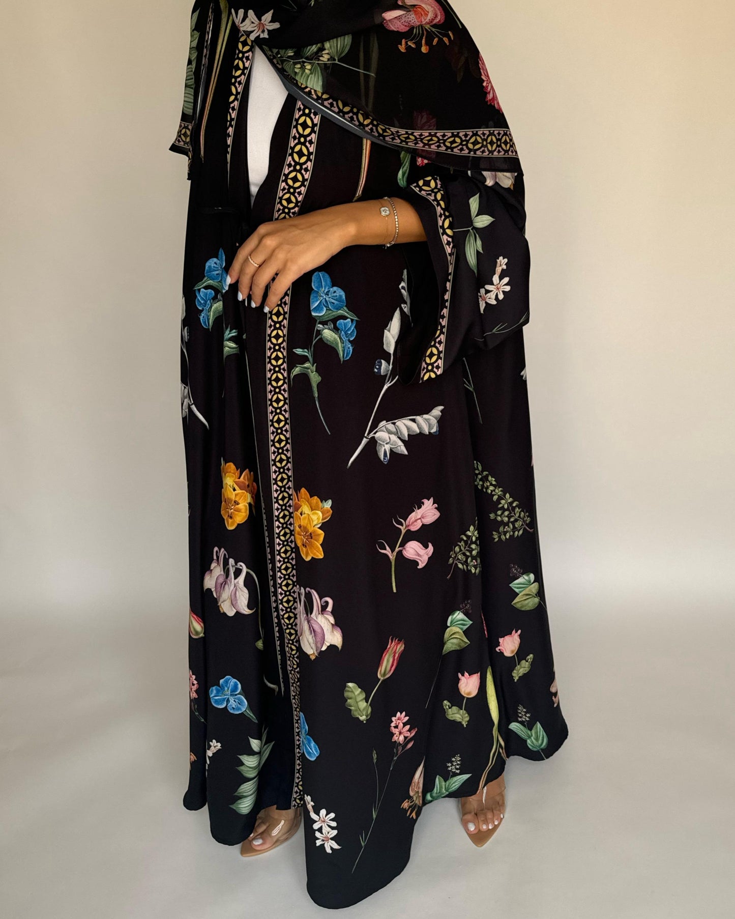 A446 - Black A-Cut Flower Summery Daily Abaya