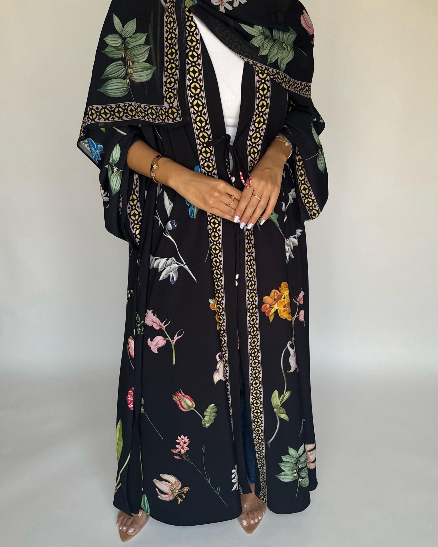 A446 - Black A-Cut Flower Summery Daily Abaya