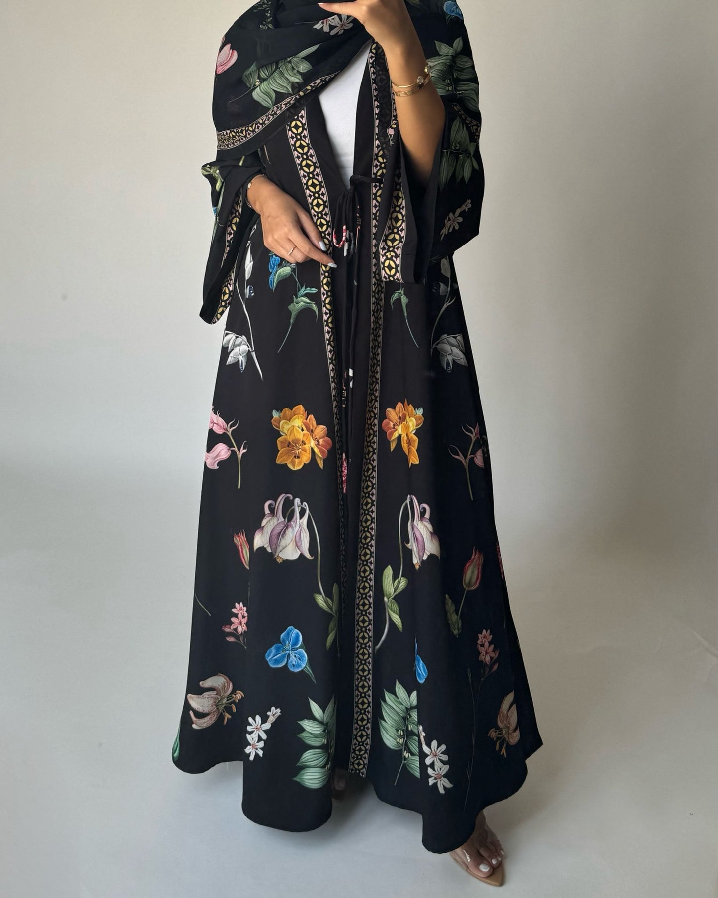 A446 - Black A-Cut Flower Summery Daily Abaya