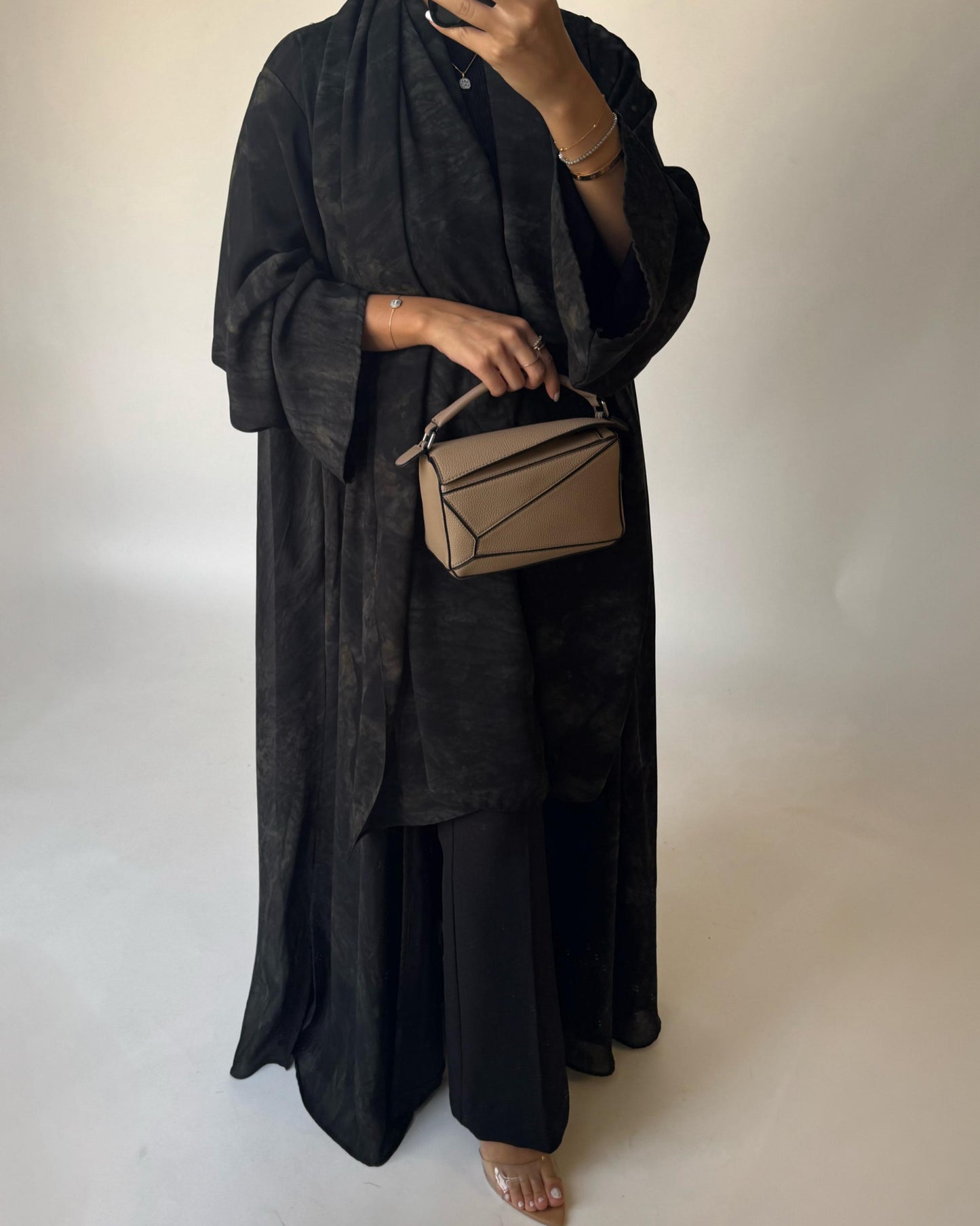 A452 - Black/Brown Pattern Summery A-CUT Abaya