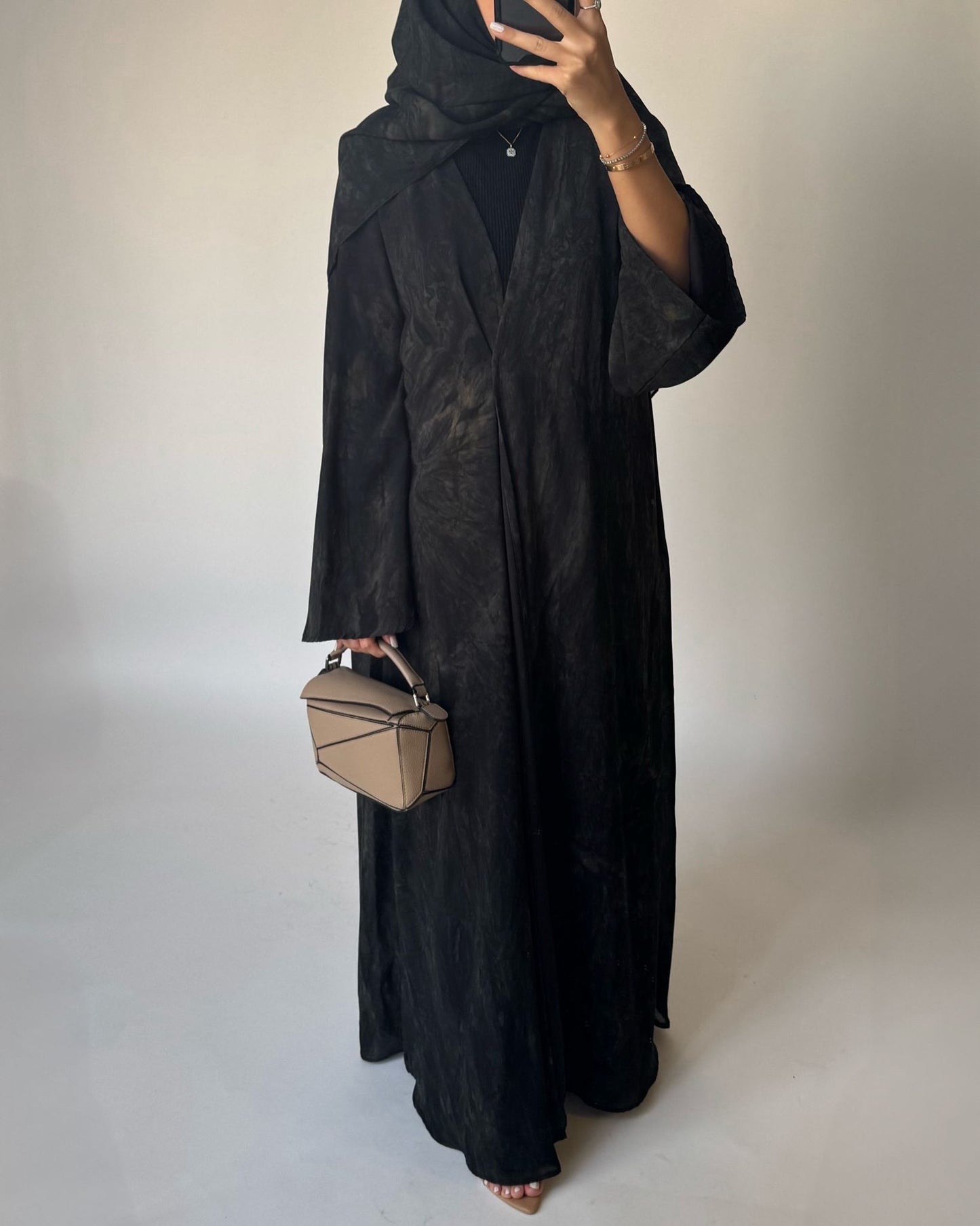 A452 - Black/Brown Pattern Summery A-CUT Abaya