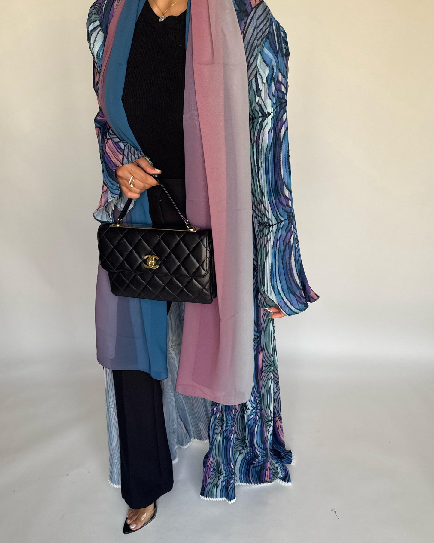 A455 - Pleated Summary Abaya with Ombre Head Scarf