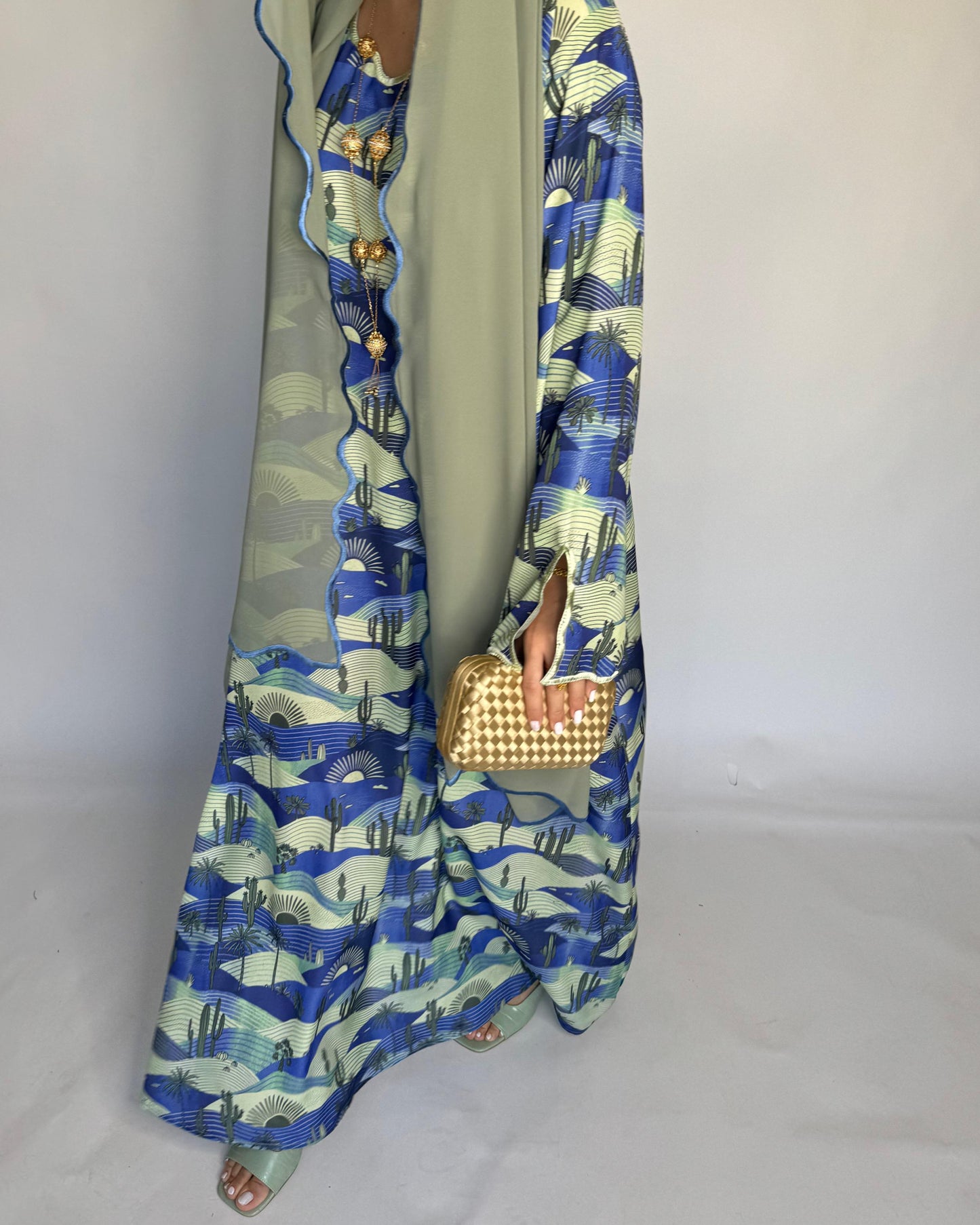 A327 - Blue & Green Cactus Pattern Jalabiya and Head Scarf