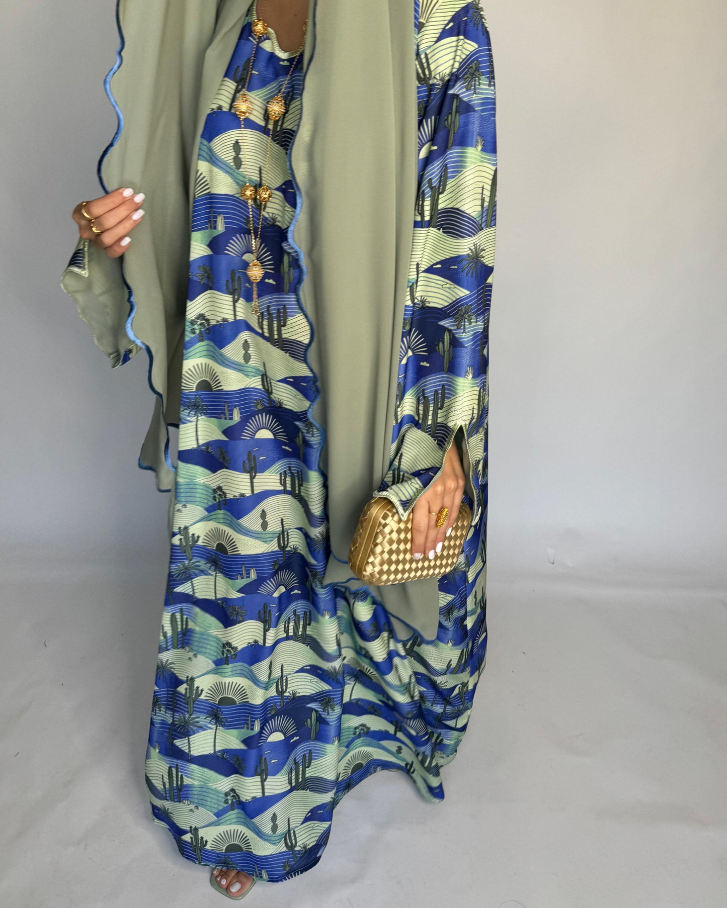 A327 - Blue & Green Cactus Pattern Jalabiya and Head Scarf