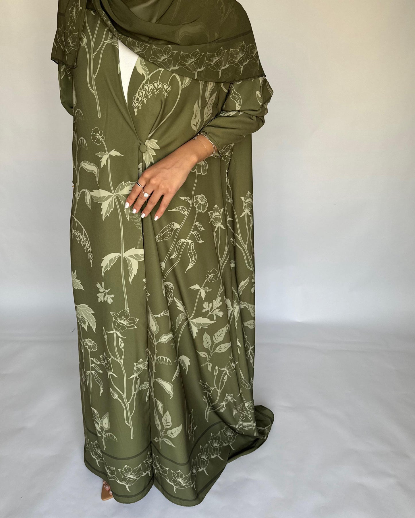 A380 - Green Pattern A-Cut Summery Daily Abaya