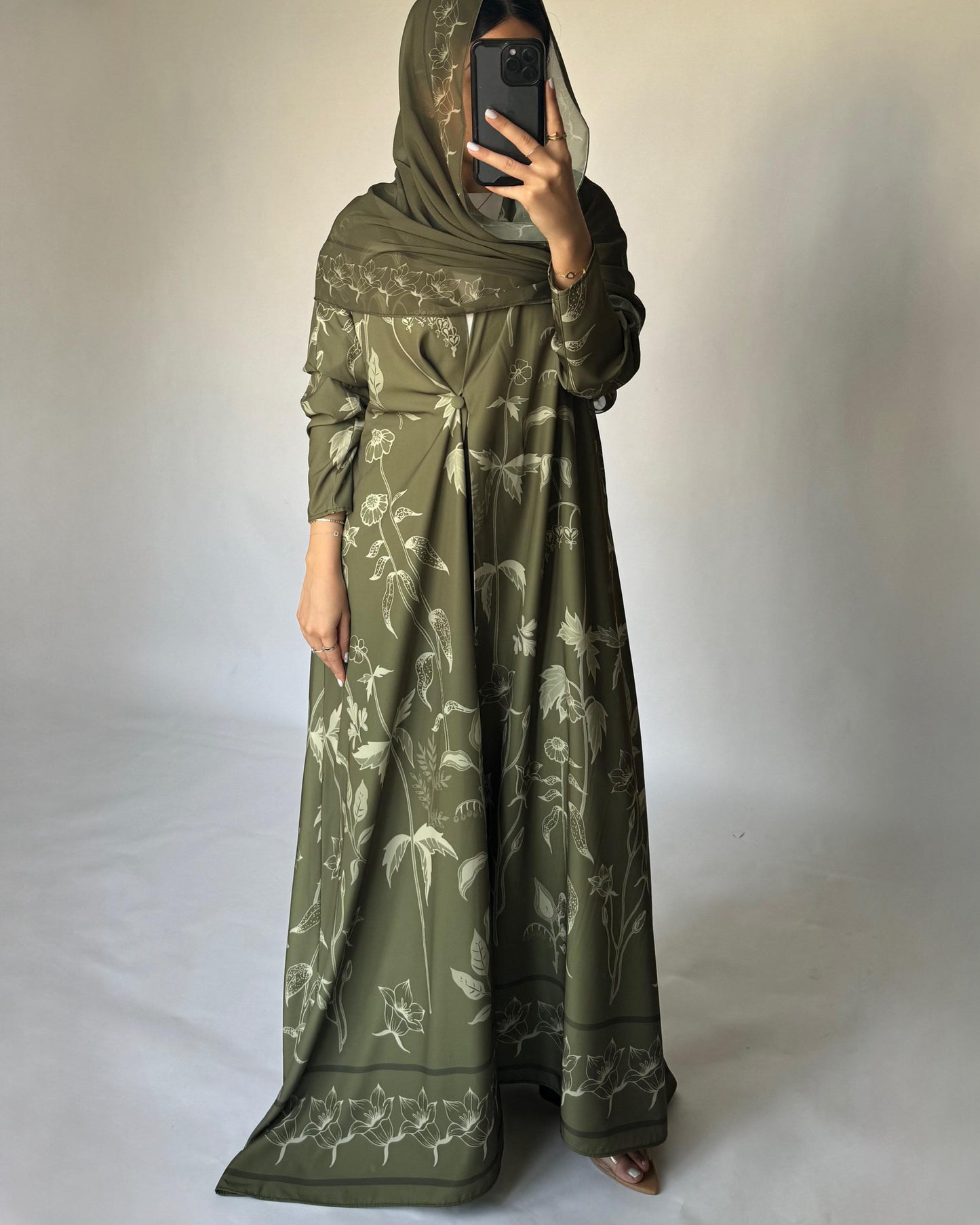 A380 - Green Pattern A-Cut Summery Daily Abaya