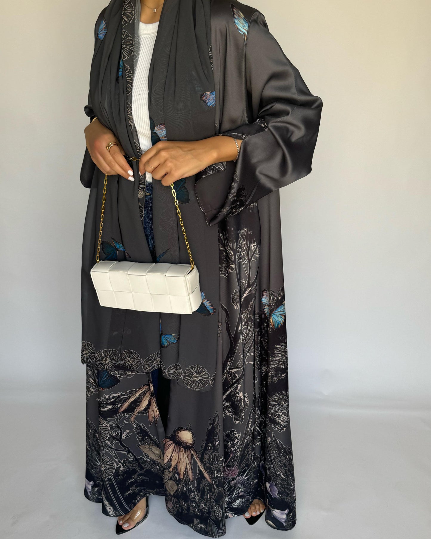 A387 - Gray Butterfly Forest A-Cut Summery Abaya