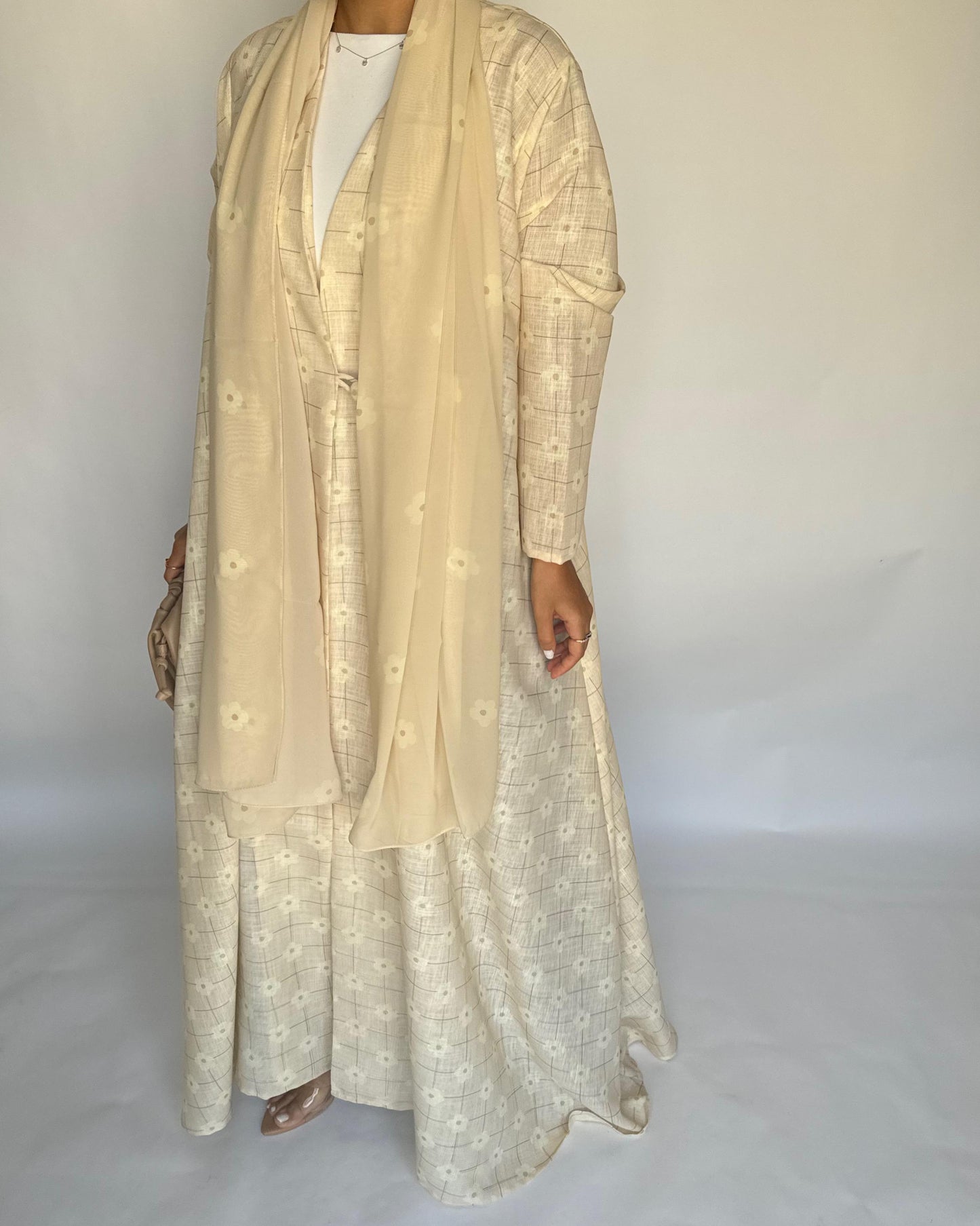 A390 - Butter Yellow Flower Linen A-Cut Summery Abaya