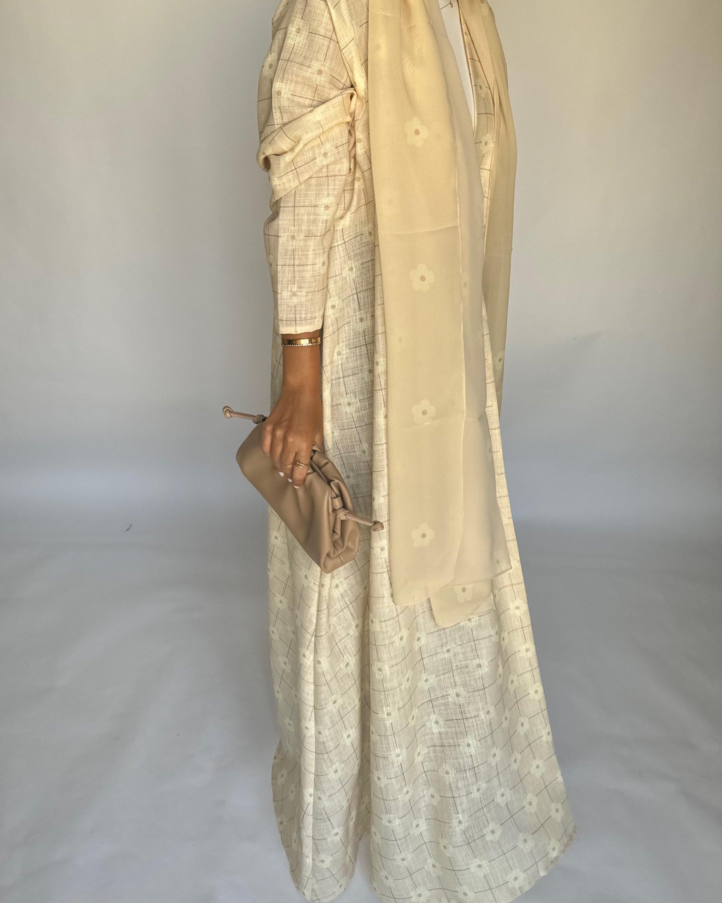 A390 - Butter Yellow Flower Linen A-Cut Summery Abaya