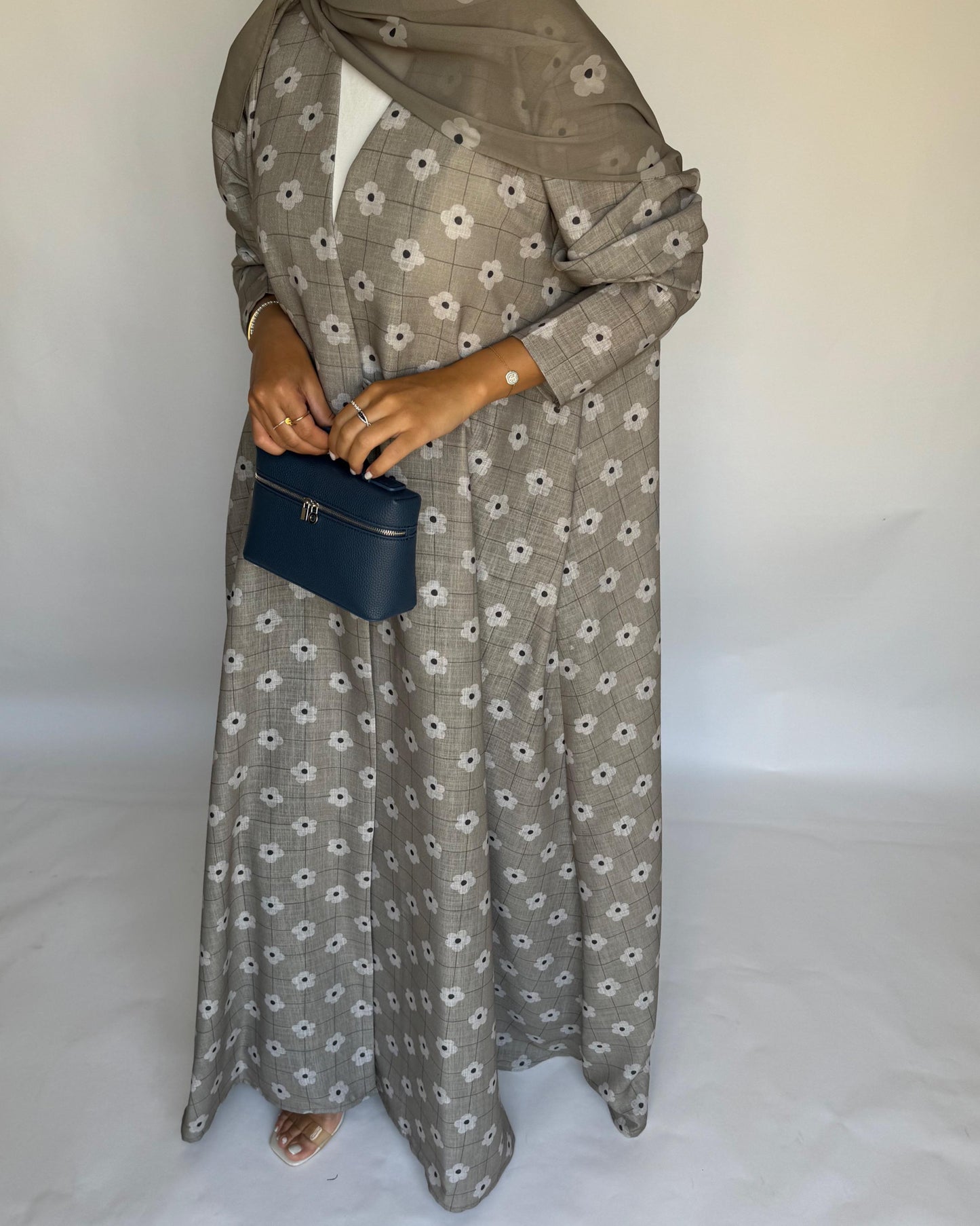 A395 - Brown Grey Tone Flower Linen A-Cut Summery Abaya