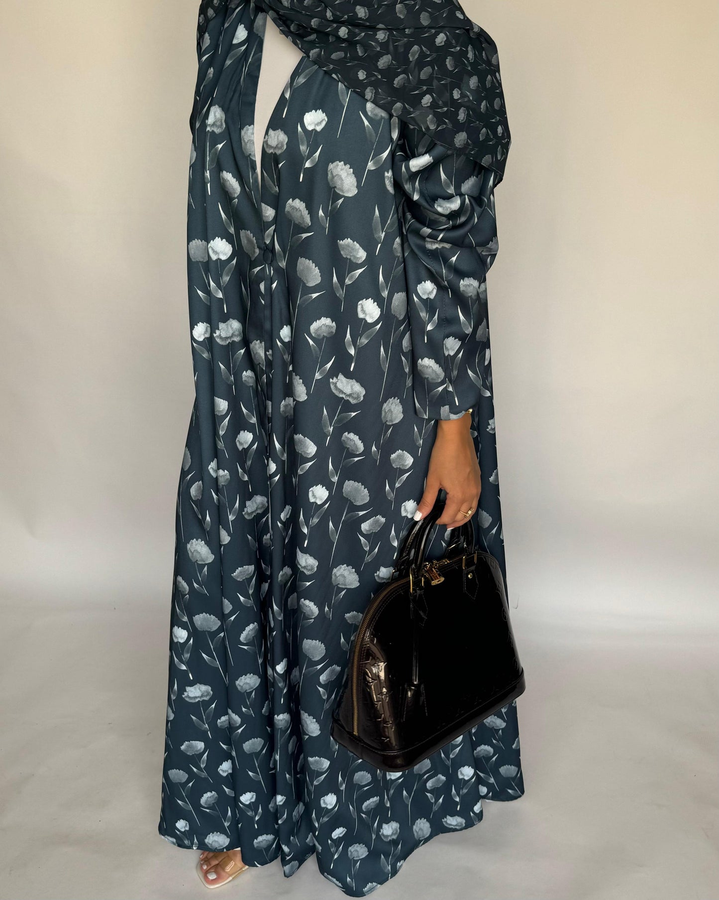 A403 - Blue Flower Pattern A-Cut Summery Daily Abaya