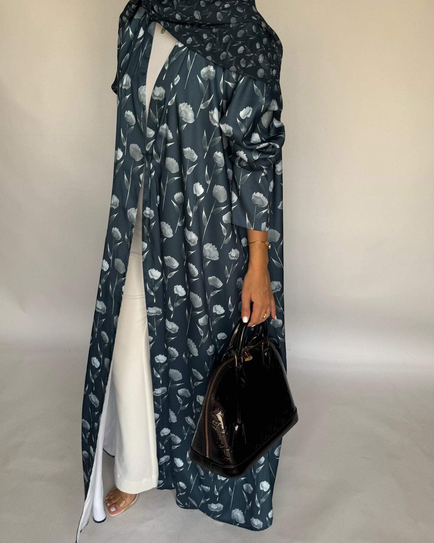 A403 - Blue Flower Pattern A-Cut Summery Daily Abaya