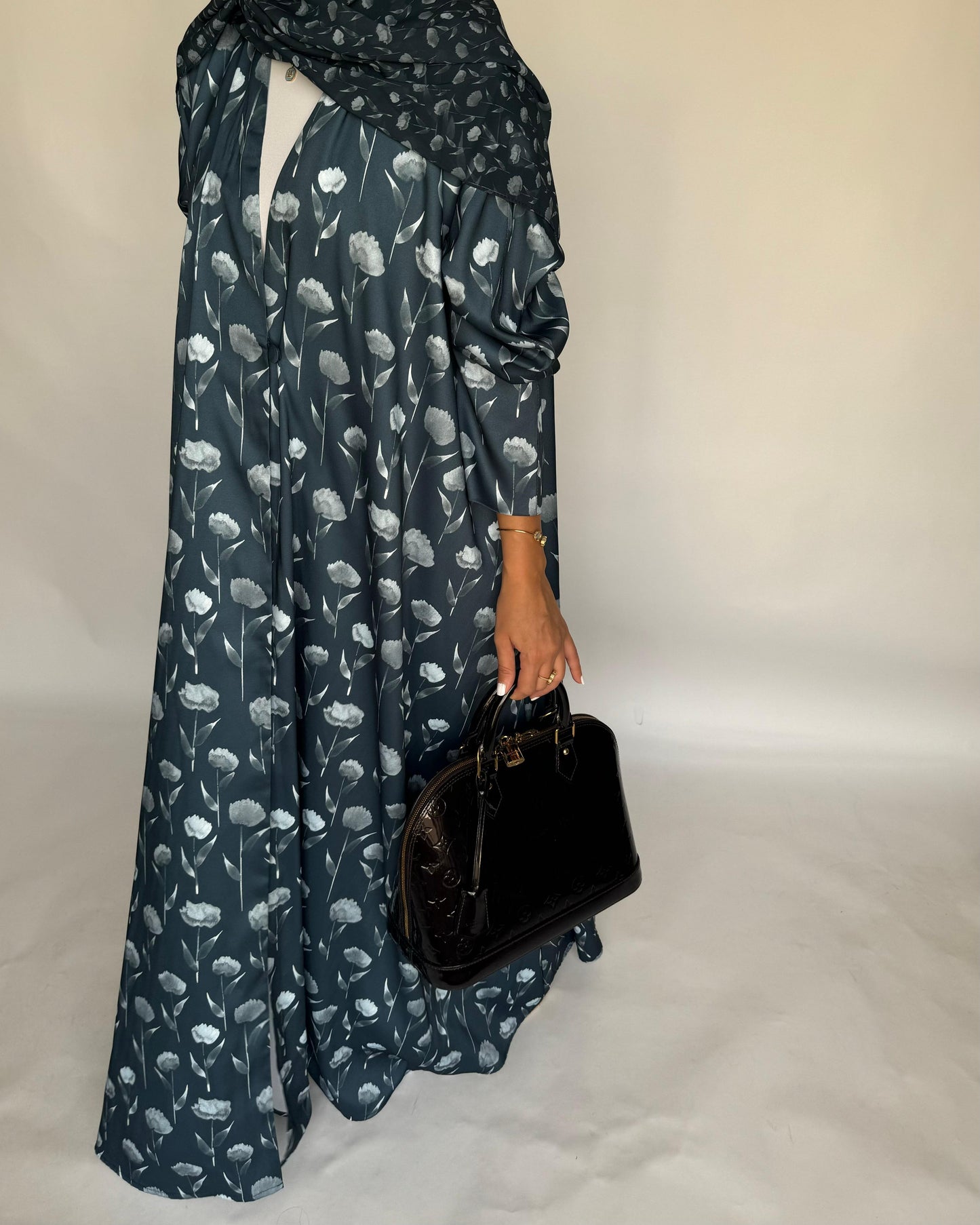 A403 - Blue Flower Pattern A-Cut Summery Daily Abaya