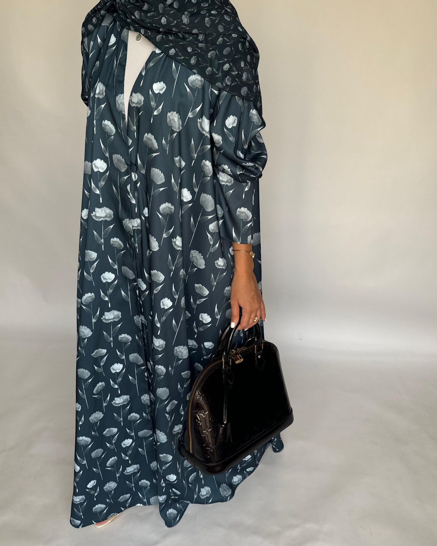 A403 - Blue Flower Pattern A-Cut Summery Daily Abaya