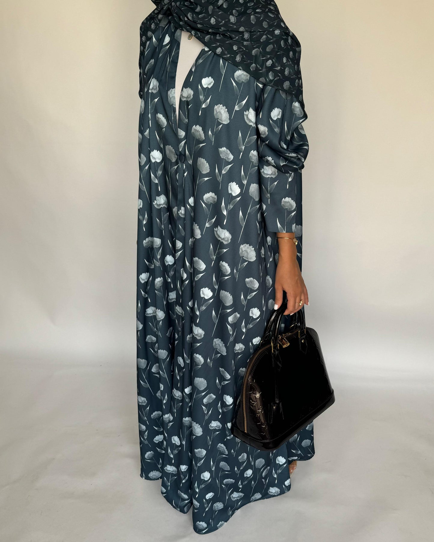 A403 - Blue Flower Pattern A-Cut Summery Daily Abaya