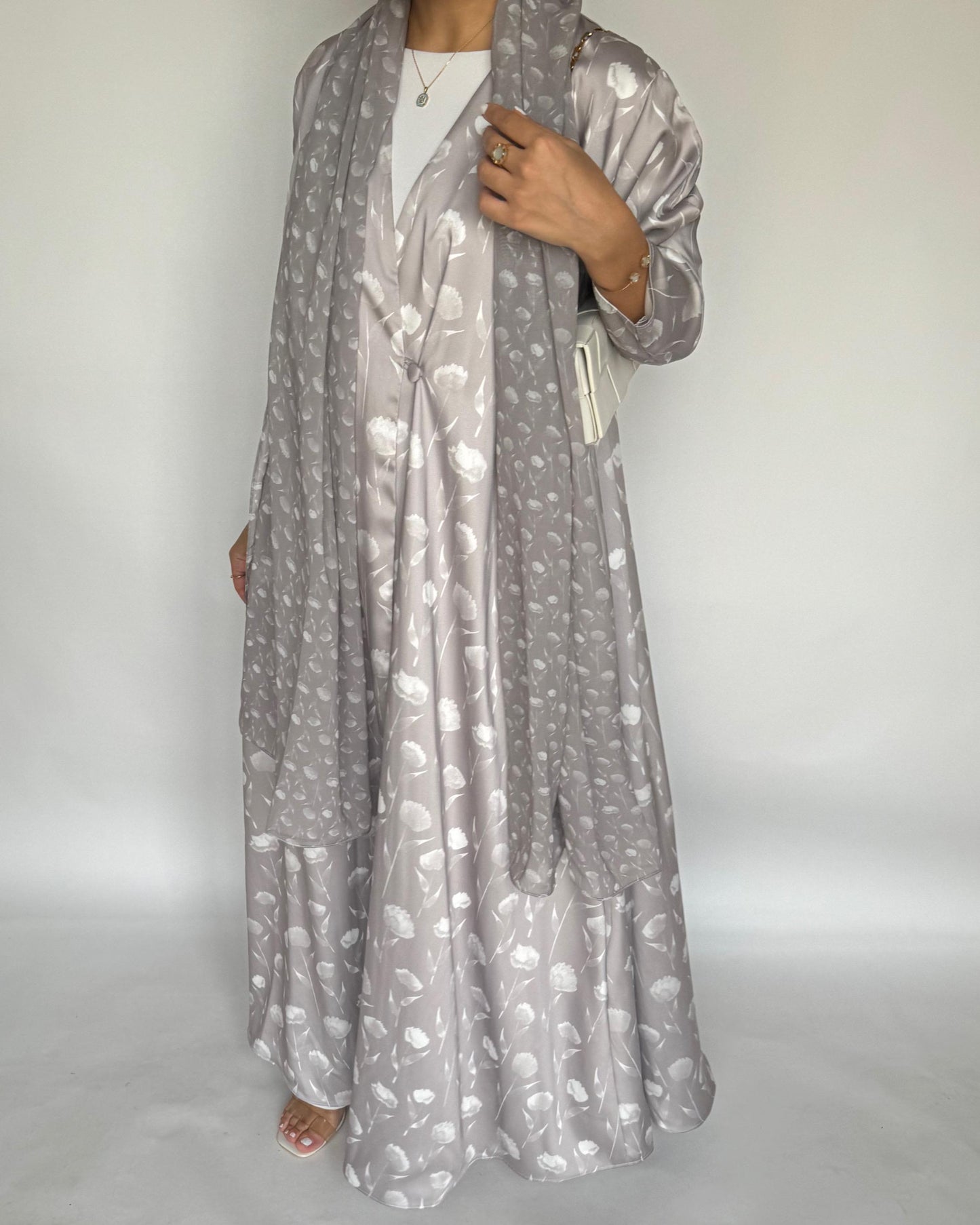 A405 - Beige Flower Pattern A-Cut Summery Daily Abaya