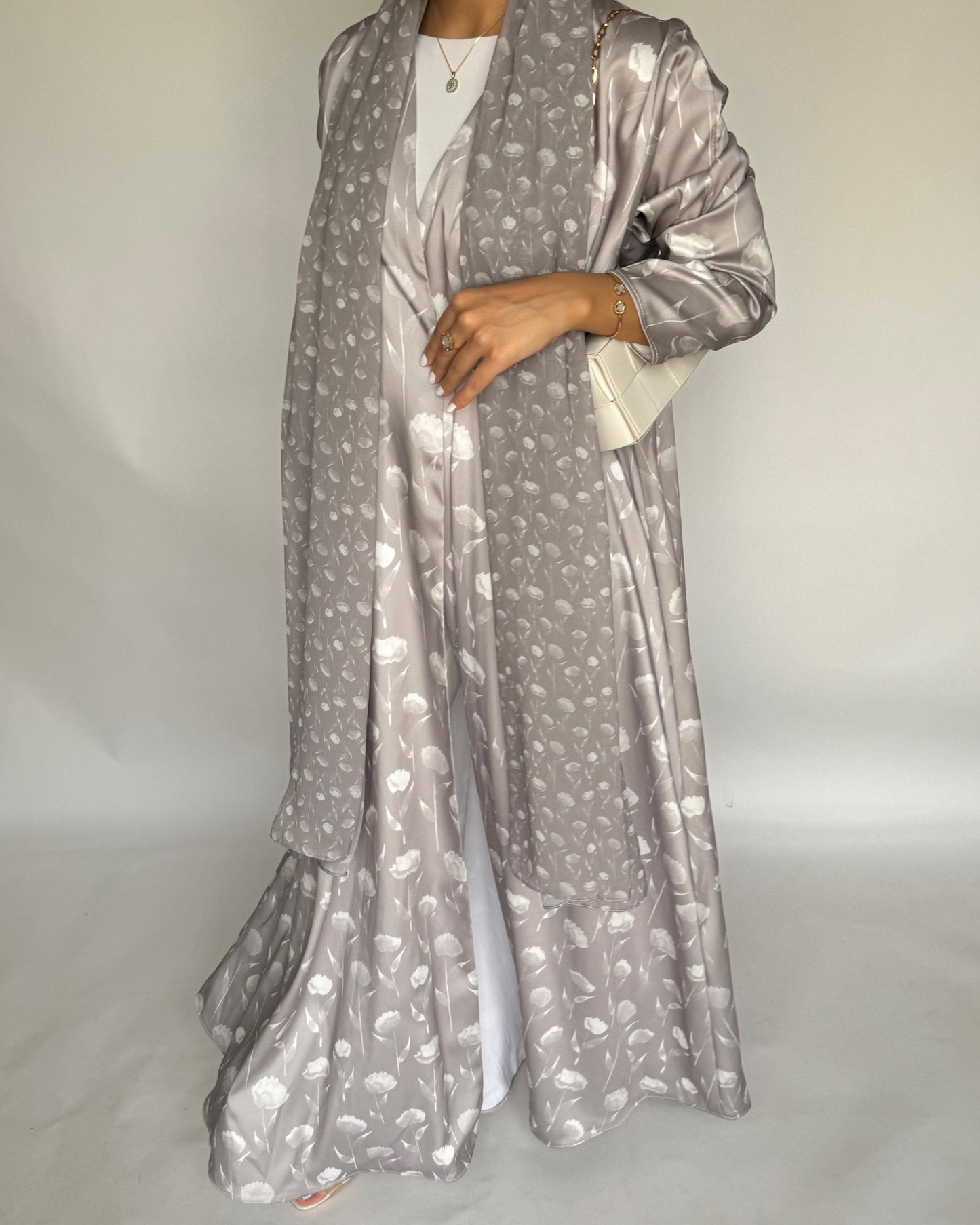 A405 - Beige Flower Pattern A-Cut Summery Daily Abaya
