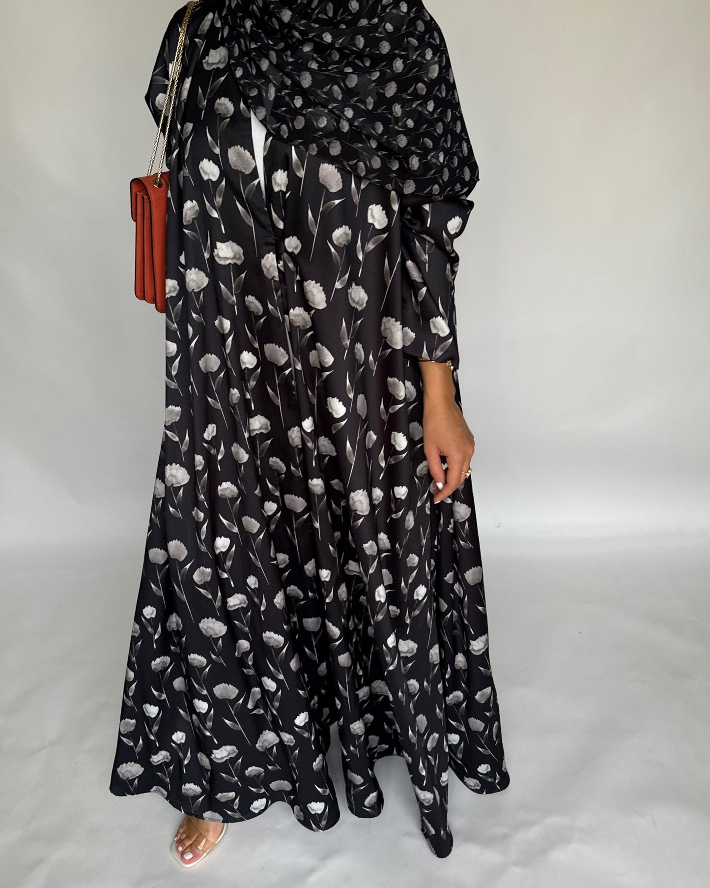 A402 - Black Flower Pattern A-Cut Summery Daily Abaya
