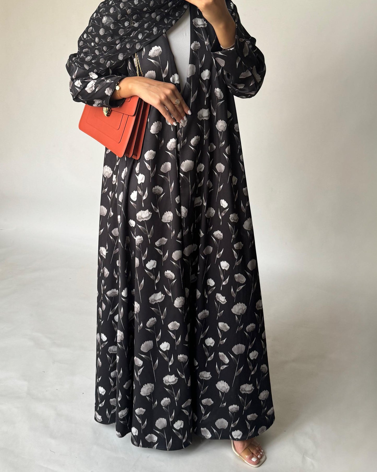 A402 - Black Flower Pattern A-Cut Summery Daily Abaya