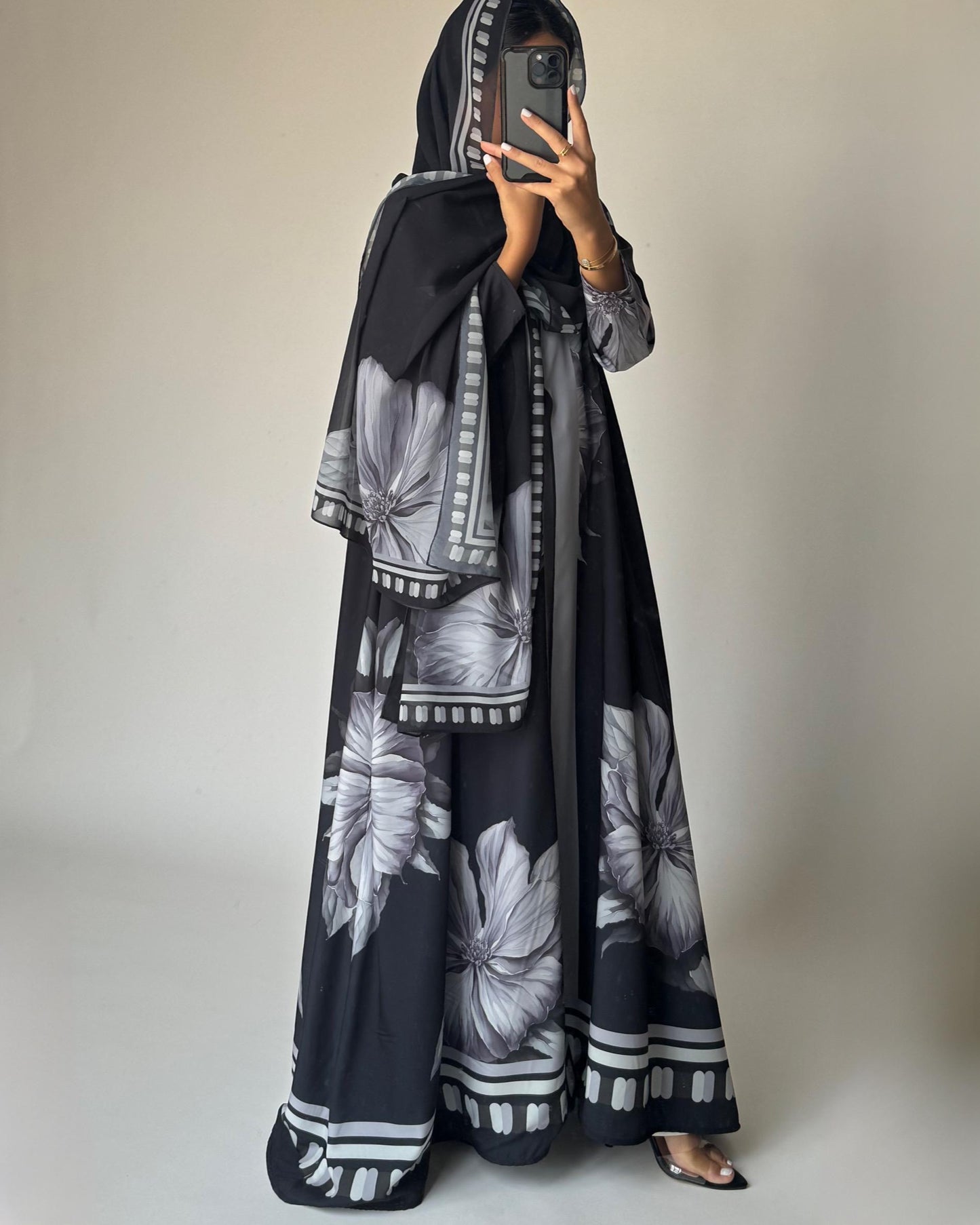 A429 - Black-ish Gray A-Cut Flower Summery Daily Abaya