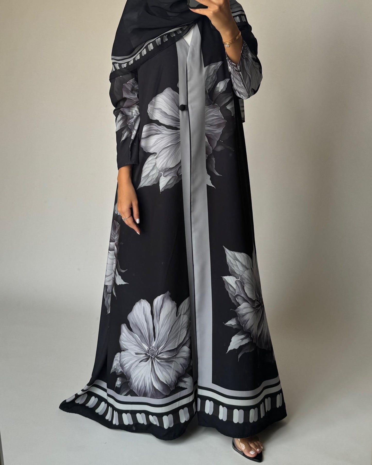 A429 - Black-ish Gray A-Cut Flower Summery Daily Abaya
