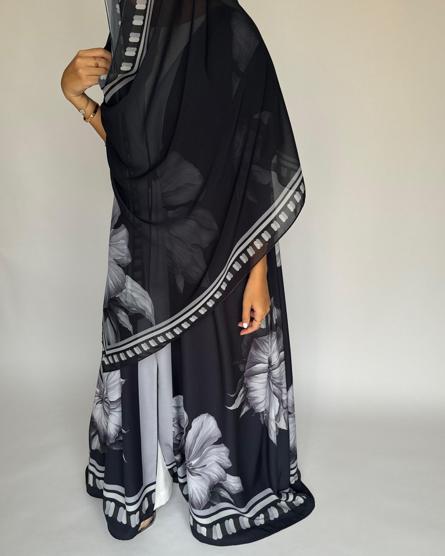 A429 - Black-ish Gray A-Cut Flower Summery Daily Abaya