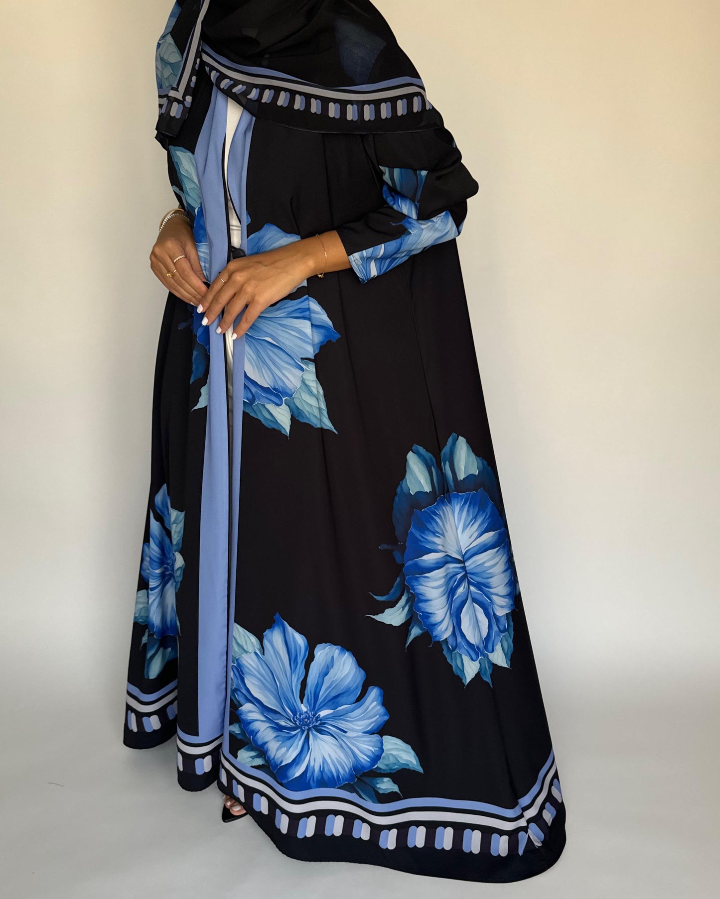 A424 - Black A-Cut Flower Summery Daily Abaya