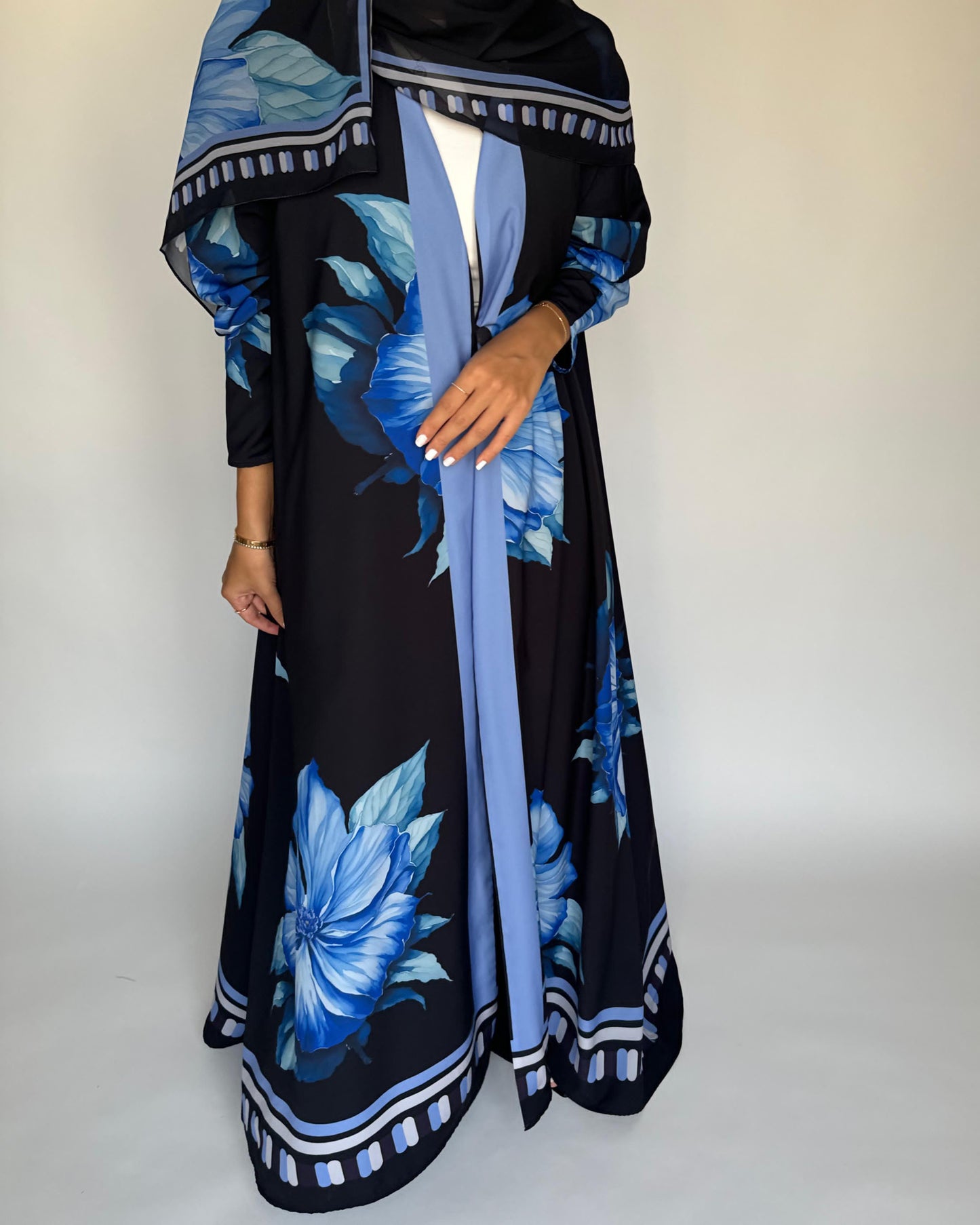 A424 - Black A-Cut Flower Summery Daily Abaya
