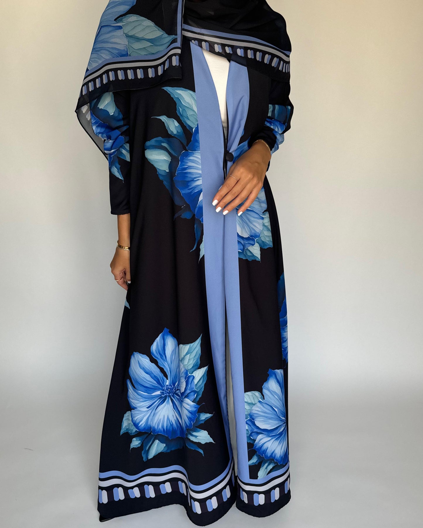 A424 - Black A-Cut Flower Summery Daily Abaya