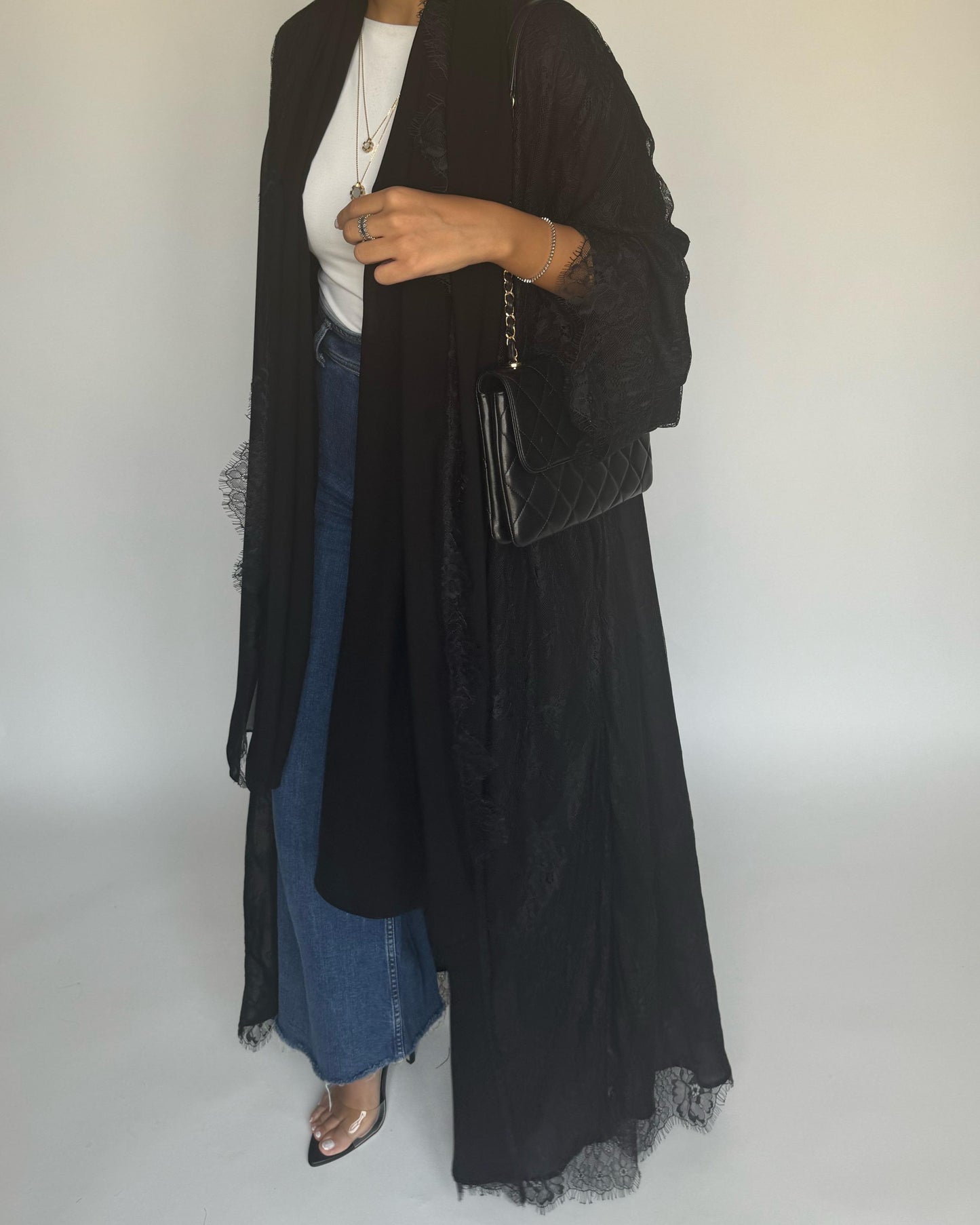 A433 - Black Lace Summery Abaya