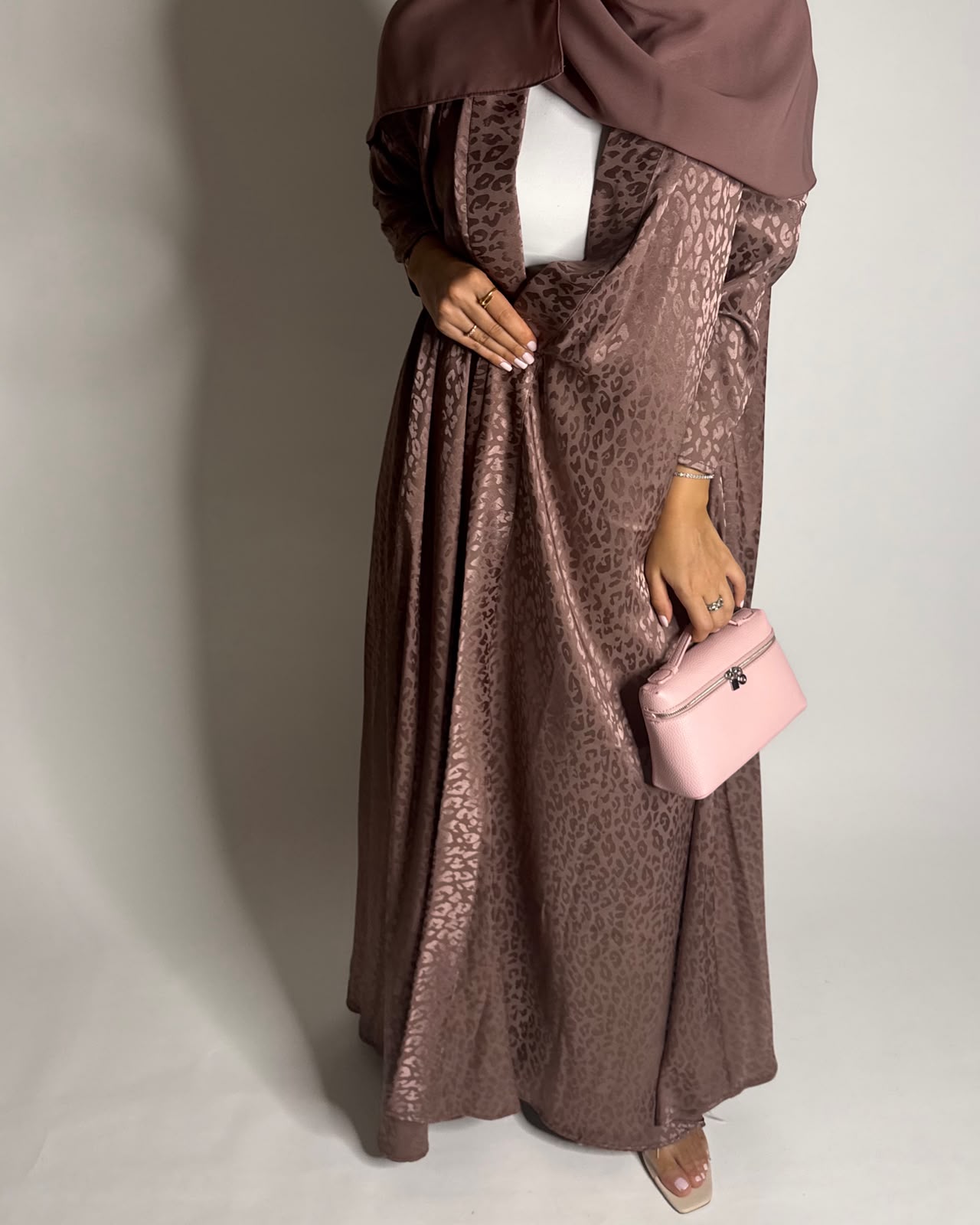 A615 - Brown Leopard Pattern Summery A-CUT Wrap Abaya & Head Scarf