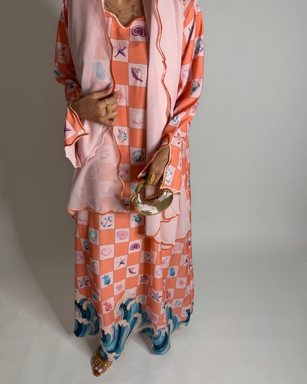 A681 - Pink & Peach Waves Checkered Jalabiya & Matching Head Scarf