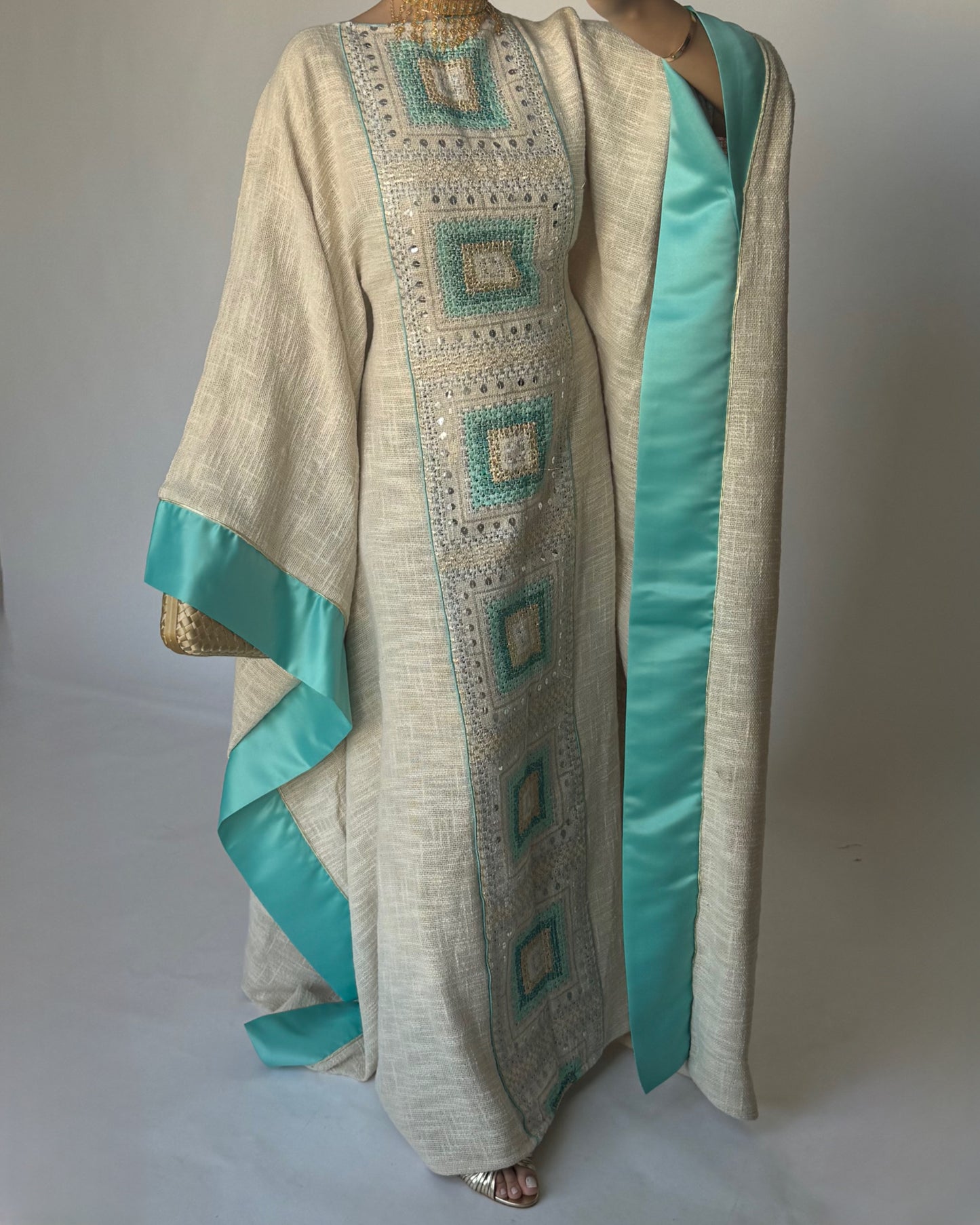 A338 - Blue & Beige Linen Butterfly Cut Jalabiya