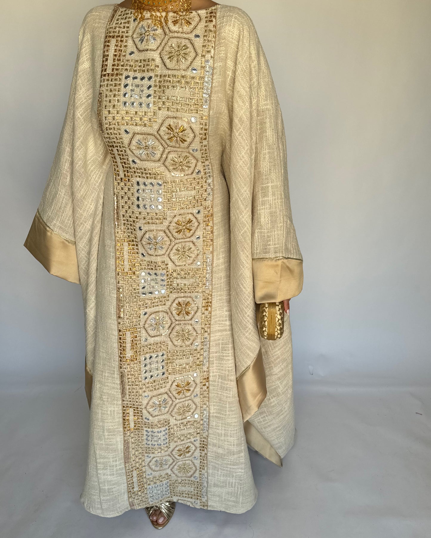 A339 - Gold & Beige Linen Butterfly Cut Jalabiya