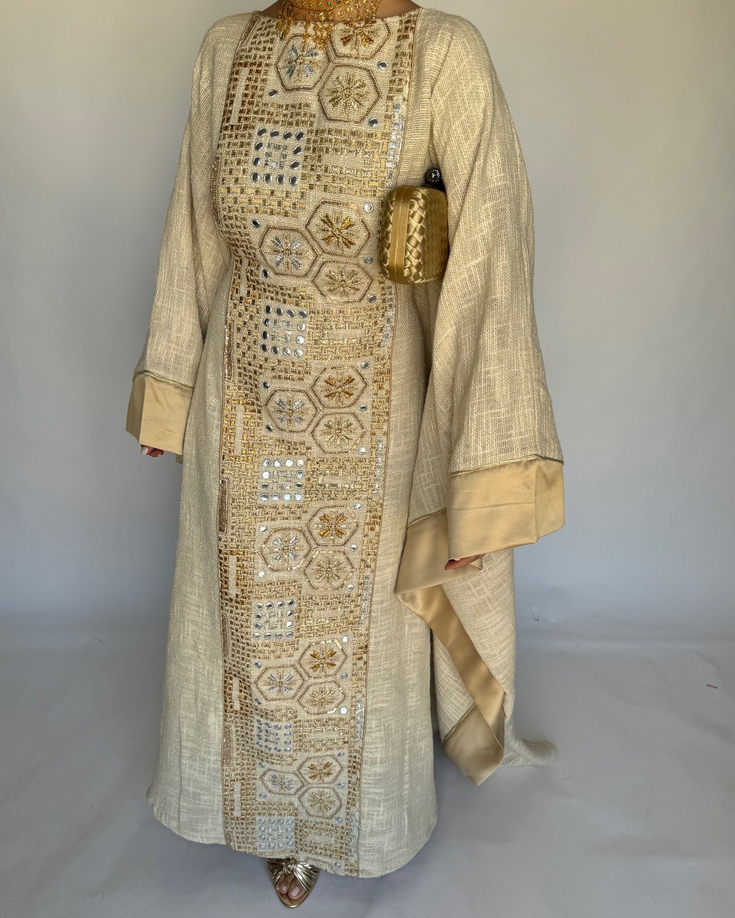 A339 - Gold & Beige Linen Butterfly Cut Jalabiya