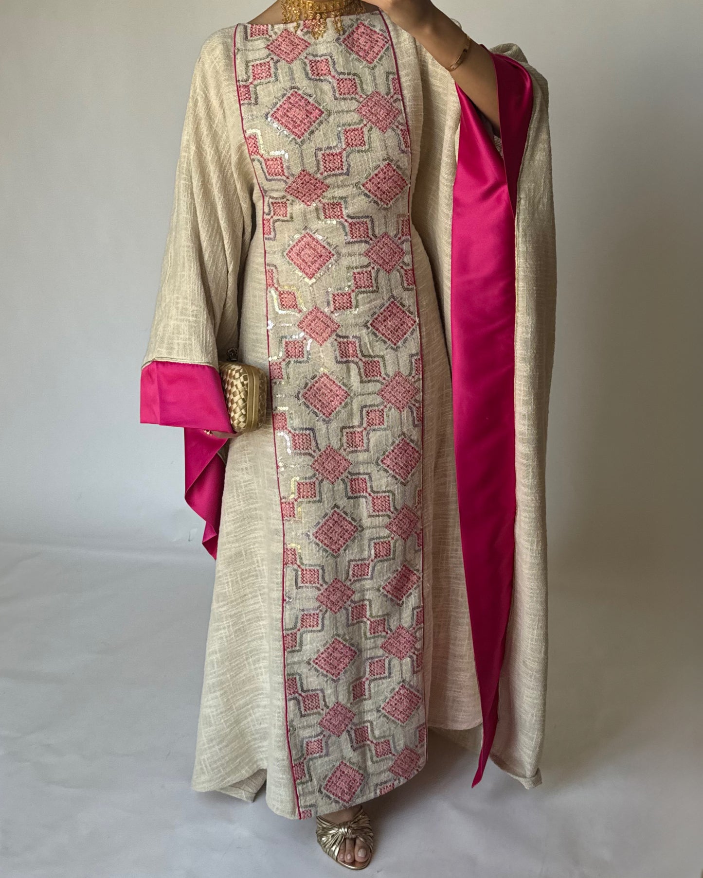 A336 - Pink & Beige Linen Butterfly Cut Jalabiya