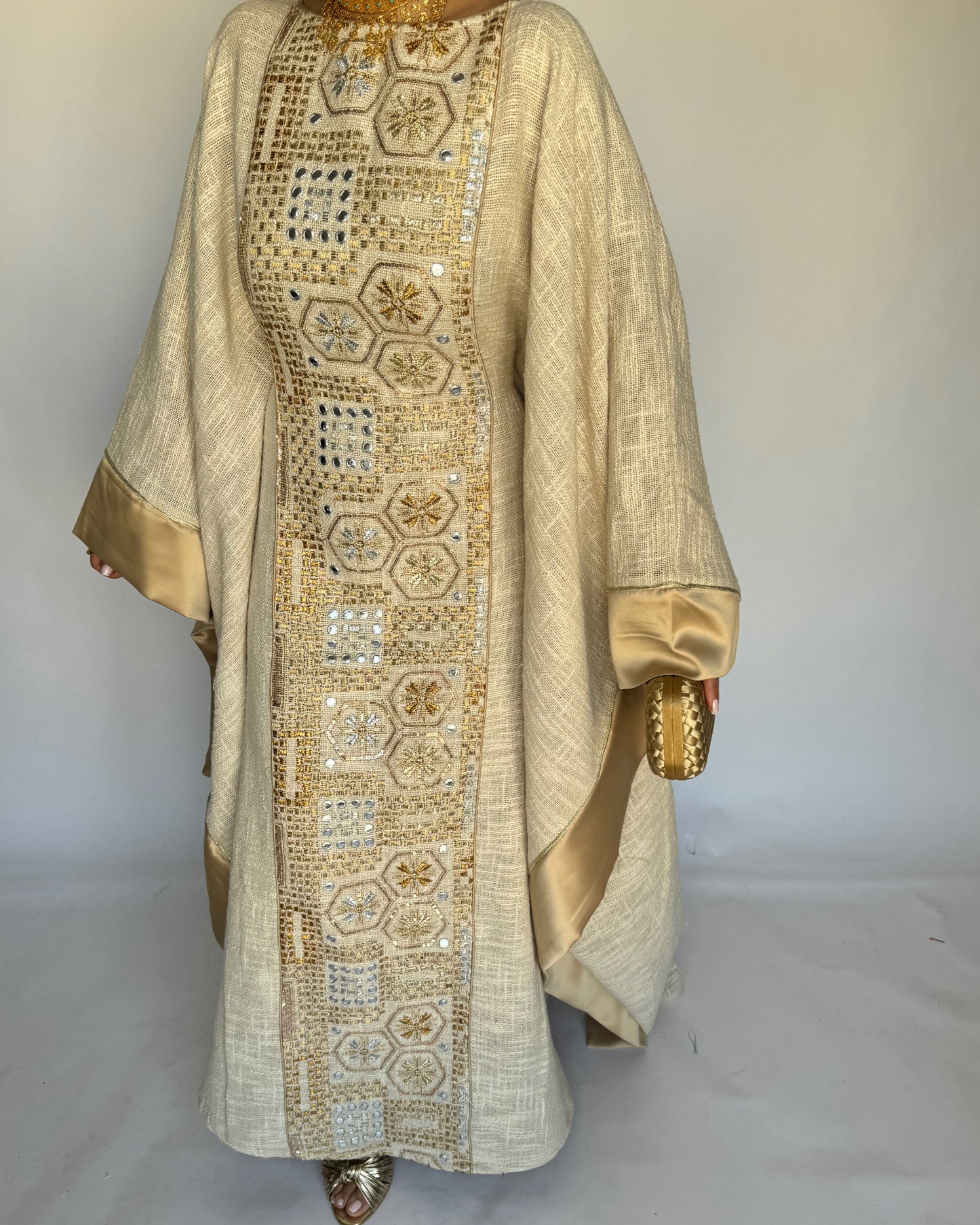 A339 - Gold & Beige Linen Butterfly Cut Jalabiya