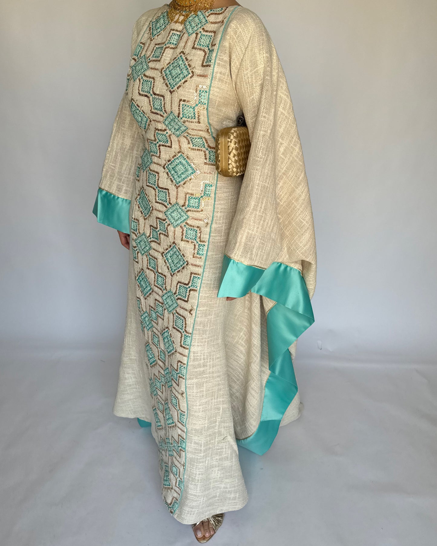A335 - Blue & Beige Linen Butterfly Cut Jalabiya