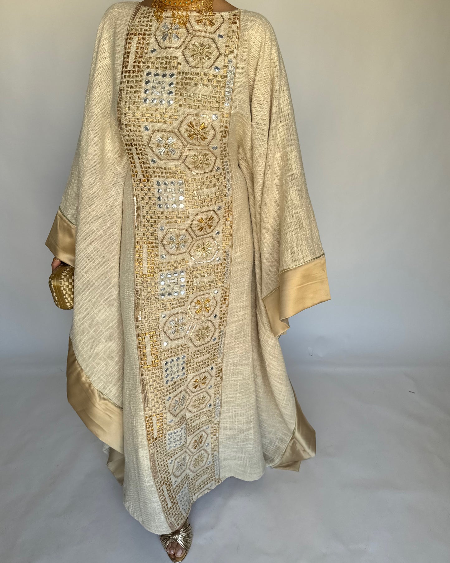 A339 - Gold & Beige Linen Butterfly Cut Jalabiya